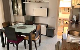 APT Borras, Es Pujols-fronte mare